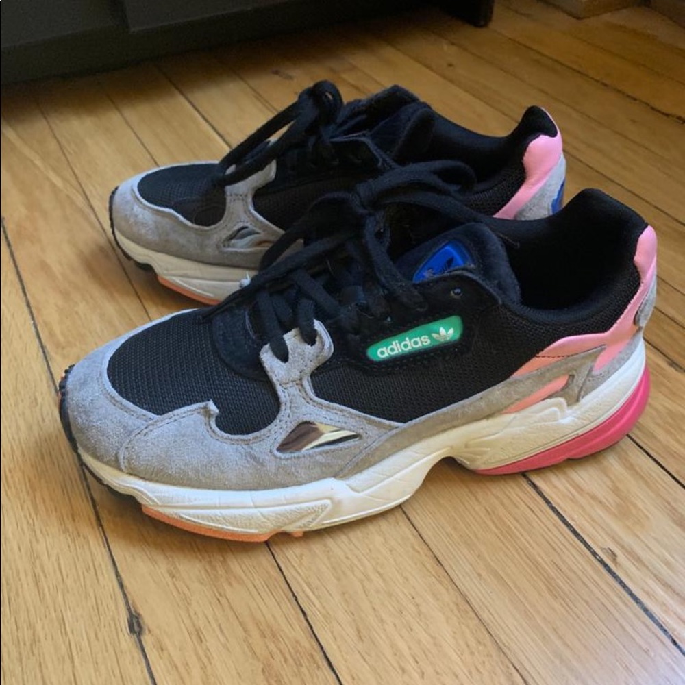 Adidas Wmns Falcon Grey Pink